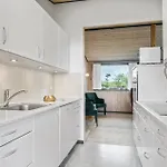 בית נופש Amazing In With Kitchen אבנרה